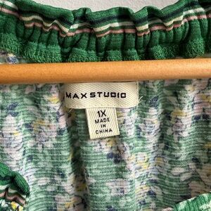 Max Studio Green and Pink Patterned Skirt